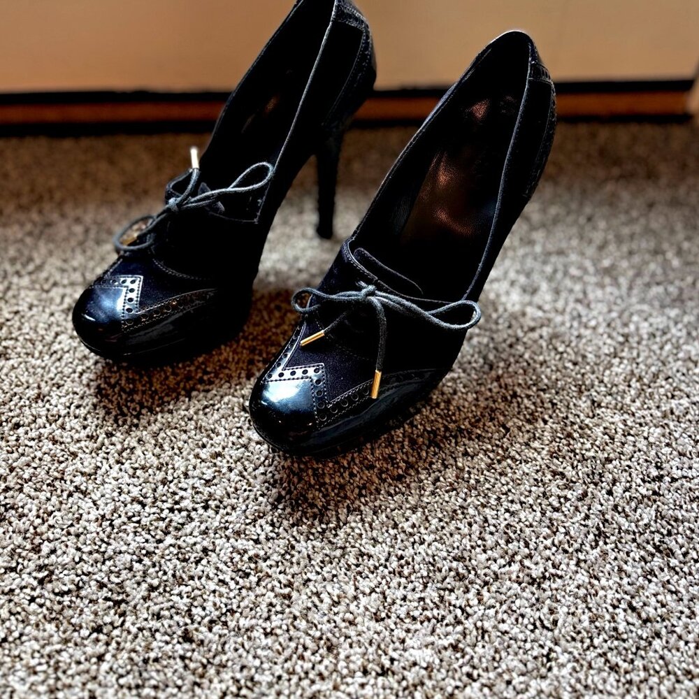 GUCCI LEATHER AND SUEDE BLACK HIGH HEELS